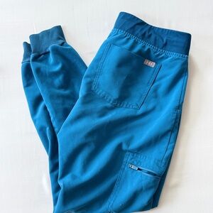 Women’s FIGS scrub pants